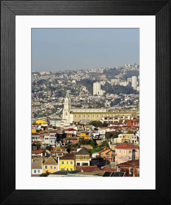 Framed Print : Chile, Cityscape of Valparaiso Framed Print : Chile, Cityscape of Valparaiso