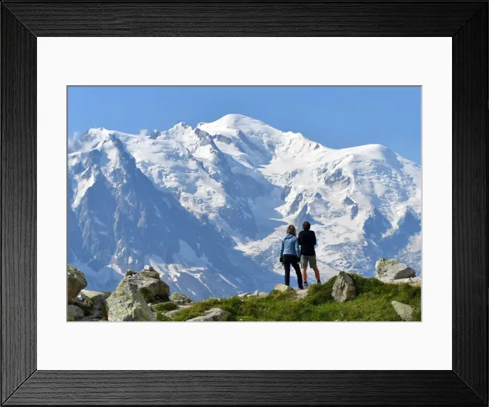 Framed Print : Trekkers with Mont Blanc massif on background, Close to Lac Blanc, Chamonix, France Framed Print : Trekkers with Mont Blanc massif on background, Close to Lac Blanc, Chamonix, France