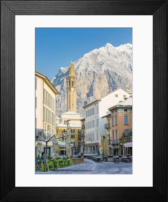 Framed Print : Piazza XX settembre and the iconic bell tower of Lecco with San Martino mount in