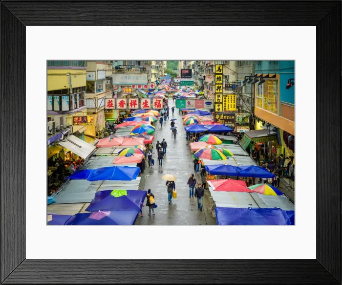 Framed Print : Fa Yuen street market on a rainy day, Mong Kok, Kowloon, Hong Kong, China Framed Print : Fa Yuen street market on a rainy day, Mong Kok, Kowloon, Hong Kong, China