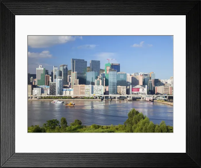 Framed Print : Skyscrapers of Kwun Tong, Kowloon, Hong Kong Framed Print : Skyscrapers of Kwun Tong, Kowloon, Hong Kong