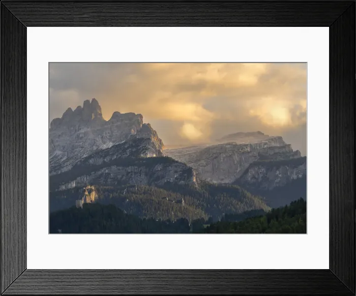 Framed Print : Sunset from Cortina d Ampezzo. Belluno district, Veneto, Italy Framed Print : Sunset from Cortina d Ampezzo. Belluno district, Veneto, Italy