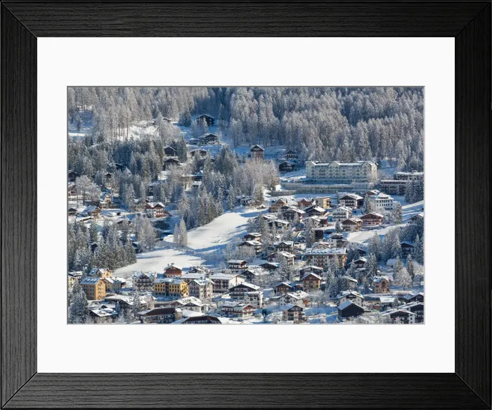 Framed Print : Cortina d Ampezzo, Veneto, Italy Framed Print : Cortina d Ampezzo, Veneto, Italy
