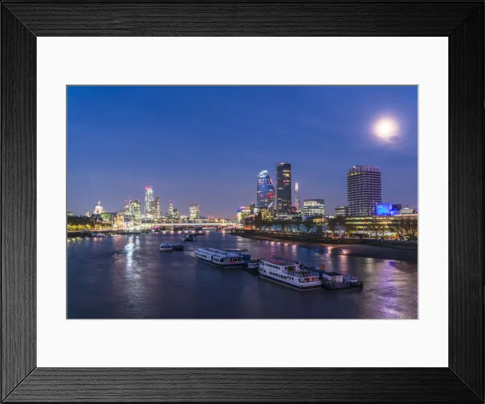 Framed Print : Full moon over St Pauls Cathedral, Blackfriars Bridge and financial district Framed Print : Full moon over St Pauls Cathedral, Blackfriars Bridge and financial district