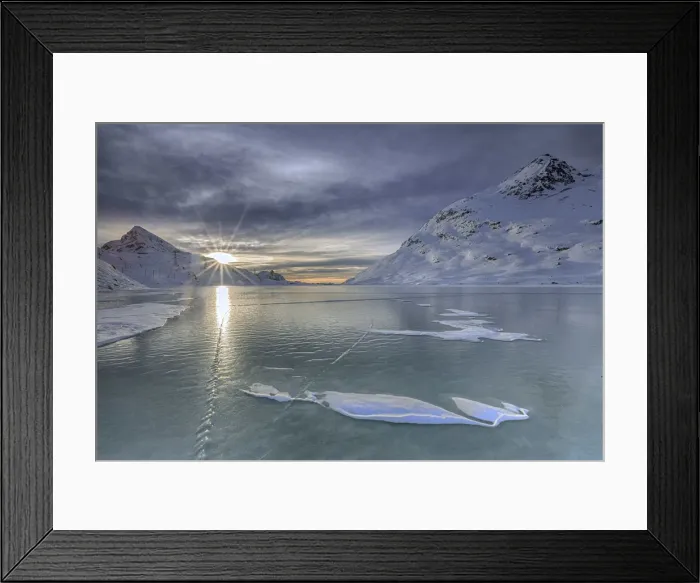 Framed Print : Lake Bianco at Bernina Pass. Canton of Graubunden. Engadine. Switzerland. Europe
