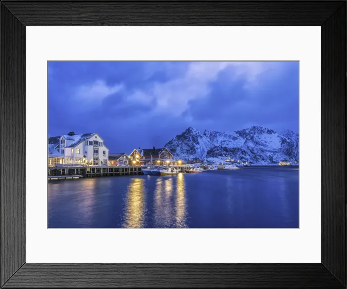Framed Print : Dusk in Henningsvaer with the first lights of the evening light up. Lofoten Islands Framed Print : Dusk in Henningsvaer with the first lights of the evening light up. Lofoten Islands