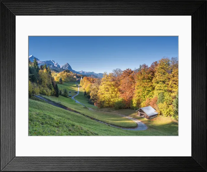 Framed Print : Wamberg, Garmisch-Partenkirchen, Baviera, Germany Framed Print : Wamberg, Garmisch-Partenkirchen, Baviera, Germany