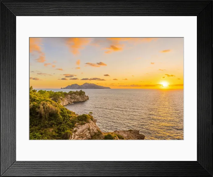 Framed Print : Massa Lubrense, Napoli, Campania, Italy. Sorrento peninsula and Capri island at sunset Framed Print : Massa Lubrense, Napoli, Campania, Italy. Sorrento peninsula and Capri island at sunset