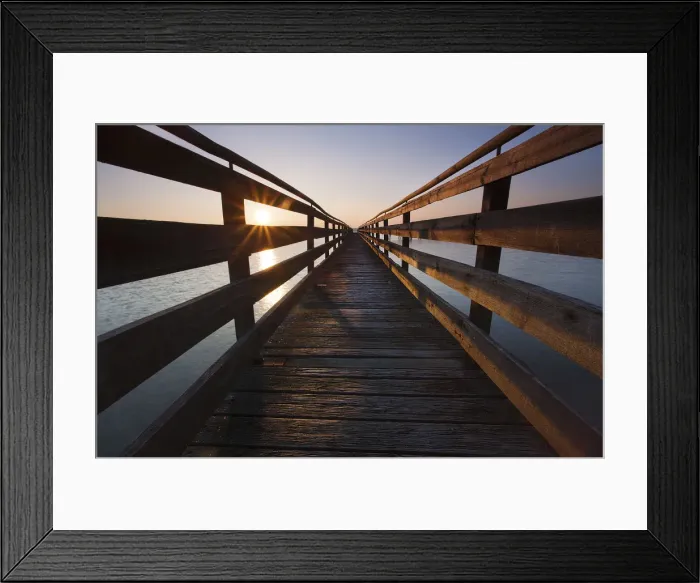 Framed Print : Pier on lake Trasimeno, Umbria, Italy