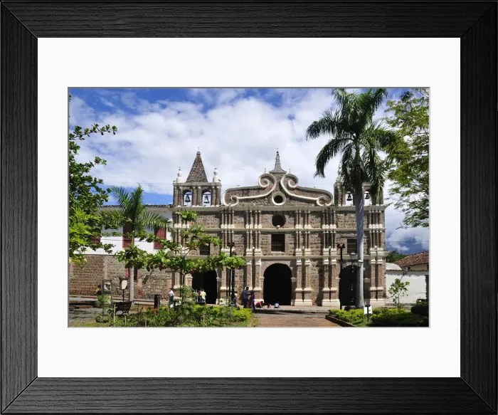 Framed Print : Cathedral in Santa Fe de Antioquia, Colombia, South America Framed Print : Cathedral in Santa Fe de Antioquia, Colombia, South America