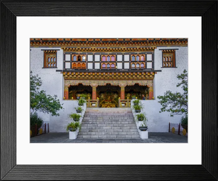 Framed Print : Entrance of the Tashichho Dzong a Buddhist monastery and fortress on the northern Framed Print : Entrance of the Tashichho Dzong a Buddhist monastery and fortress on the northern