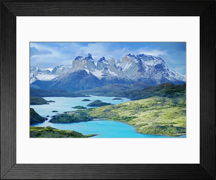 Framed Print : Horns of Paine and Lake Pehoe, Torres del Paine National Park, Patagonia, Chile, South Framed Print : Horns of Paine and Lake Pehoe, Torres del Paine National Park, Patagonia, Chile, South