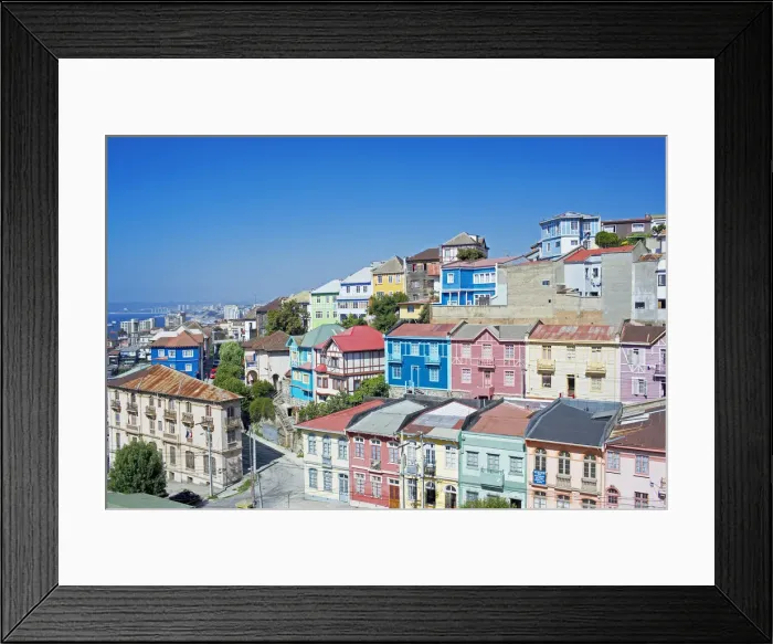 Framed Print : Traditional houses, Valparaiso, World Heritage Site, Chile, South America Framed Print : Traditional houses, Valparaiso, World Heritage Site, Chile, South America