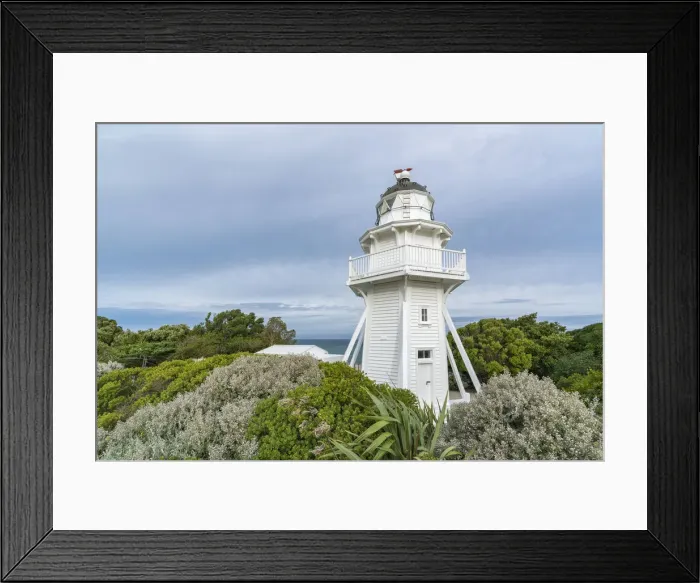 Framed Print : Katiki Point lighthouse. Moeraki peninsula, Waitaki district, Otago region, South Island Framed Print : Katiki Point lighthouse. Moeraki peninsula, Waitaki district, Otago region, South Island