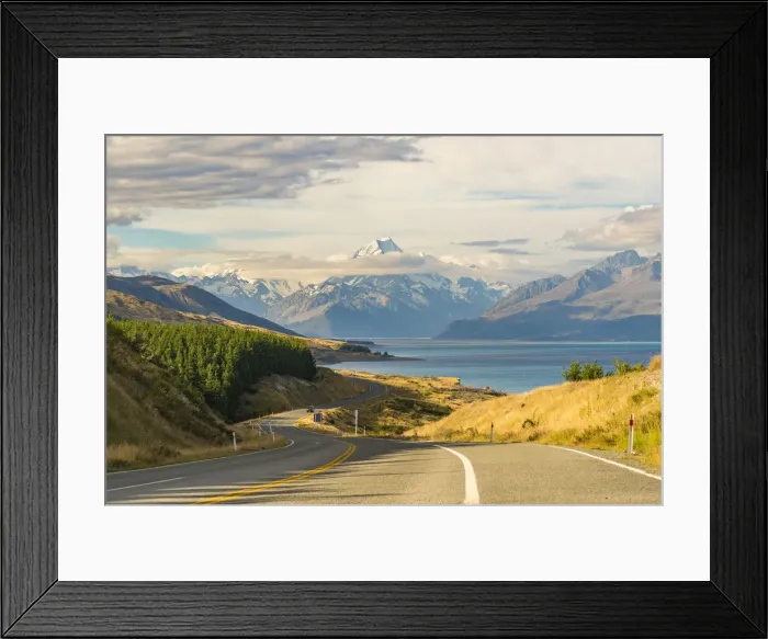 Framed Print : Road alongside Lake Pukaki, looking towards Mt Cook mountain range Framed Print : Road alongside Lake Pukaki, looking towards Mt Cook mountain range