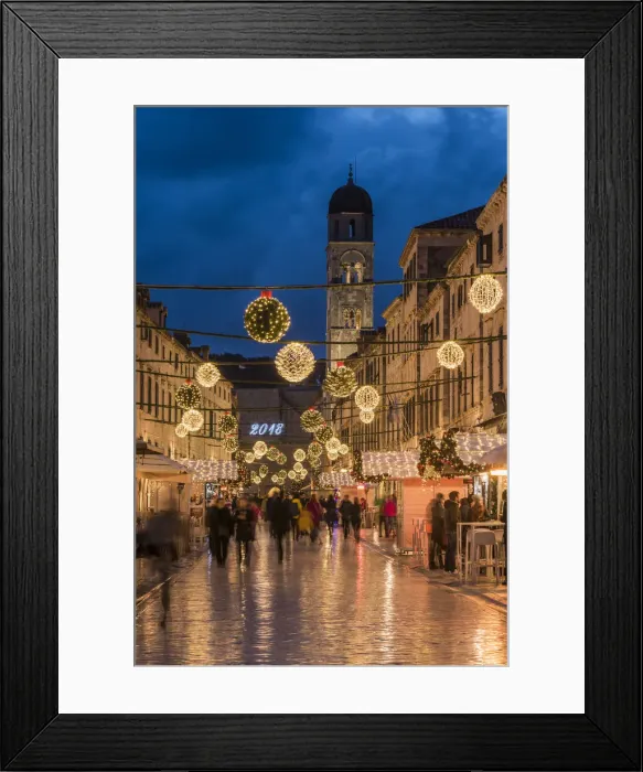 Framed Print : Stradun pedestrian street adorned with Christmas lights and decorations, Dubrovnik Framed Print : Stradun pedestrian street adorned with Christmas lights and decorations, Dubrovnik