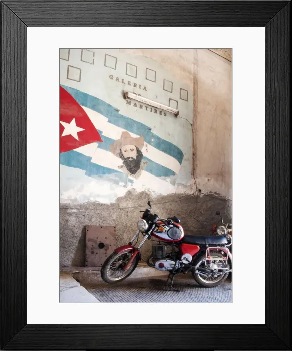 Framed Print : Entrance to La Guarida restaurant, Havana, Cuba, Caribbean Framed Print : Entrance to La Guarida restaurant, Havana, Cuba, Caribbean