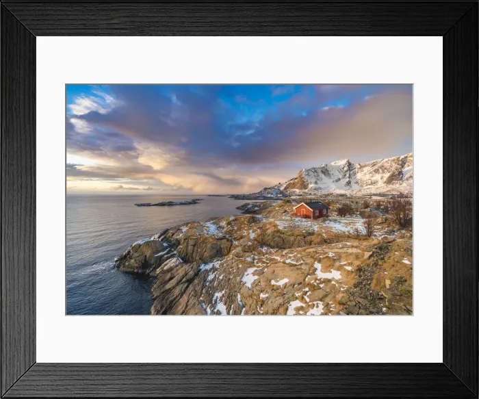 Framed Print : Traditional fishermen house in winter at dawn. Hamnoy, Nordland county, Northern Norway Framed Print : Traditional fishermen house in winter at dawn. Hamnoy, Nordland county, Northern Norway