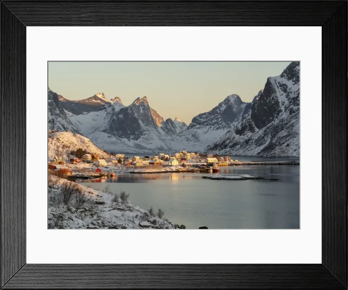 Framed Print : Reine fjord and its harbour in the winter morning light
