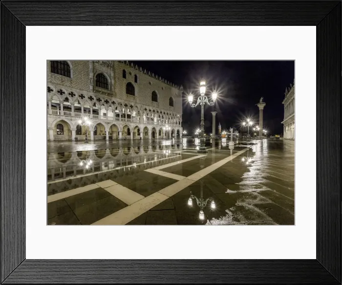 Framed Print : Venice, Veneto, Italy. High water on San Marco Square and Palazzo Ducale on the left Framed Print : Venice, Veneto, Italy. High water on San Marco Square and Palazzo Ducale on the left