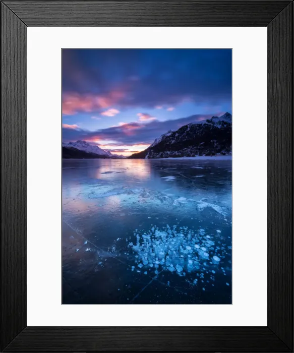 Framed Print : Silvaplana Lake, Sankt Moritz, Switzerland. Sunset over the frozen lake Framed Print : Silvaplana Lake, Sankt Moritz, Switzerland. Sunset over the frozen lake