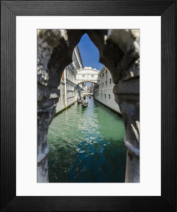 Framed Print : Sospiri bridge, Venice, Italy, Classic view od Sospiris bridge Framed Print : Sospiri bridge, Venice, Italy, Classic view od Sospiris bridge