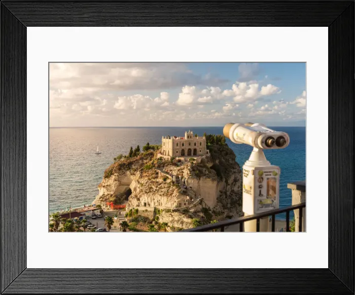Framed Print : Tropea, Province of Vibo Valentia, Calabria, Italy Framed Print : Tropea, Province of Vibo Valentia, Calabria, Italy