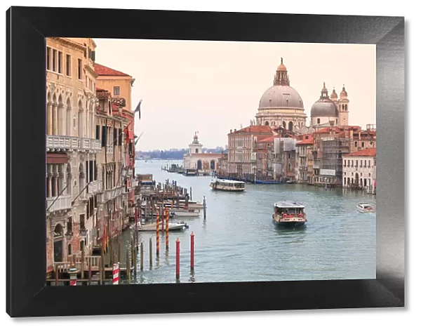 Europe, Italy, Veneto, Venice. Iconic view of the Gran Canal from the Accademia bridge