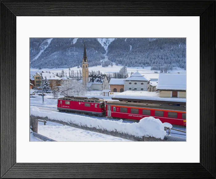 Framed Print : Bernina Express at Berninapass. Engadine valley, Switzerland, Europe Framed Print : Bernina Express at Berninapass. Engadine valley, Switzerland, Europe