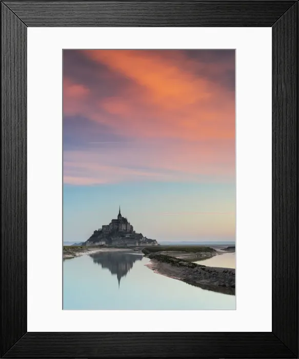 Framed Print : Sunrise at Le Mont Saint Michel, Manica, Avranches, Pontorson, Normandy, France Framed Print : Sunrise at Le Mont Saint Michel, Manica, Avranches, Pontorson, Normandy, France