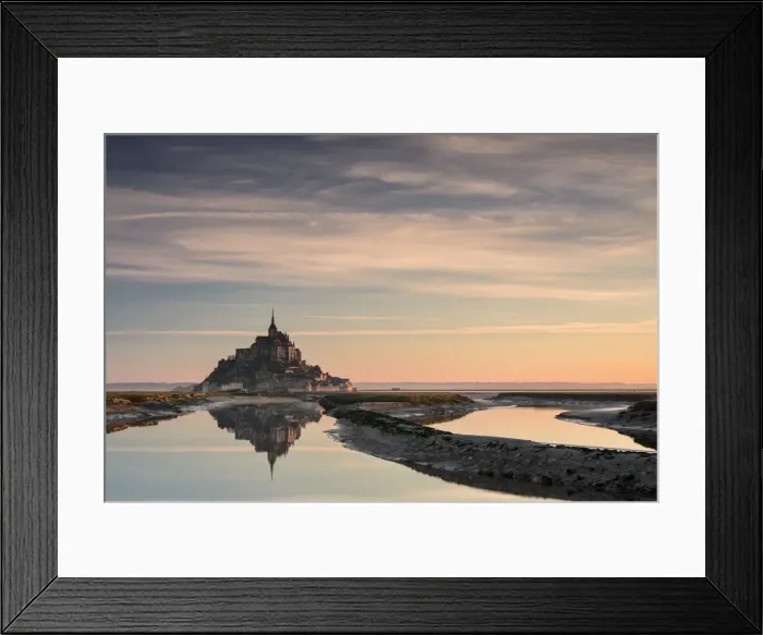 Framed Print : Sunrise at Le Mont Saint Michel, Manica, Avranches, Pontorson, Normandy, France Framed Print : Sunrise at Le Mont Saint Michel, Manica, Avranches, Pontorson, Normandy, France