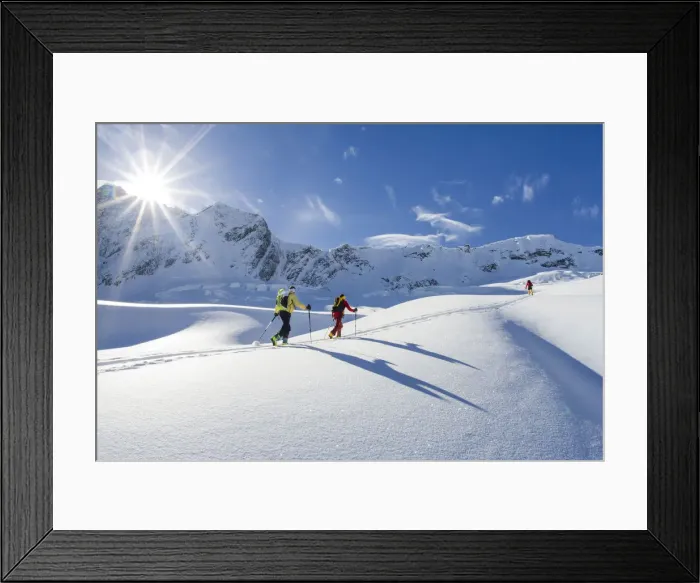 Framed Print : Ski mountaneers at Roger Pass, British Columbia, Canada Framed Print : Ski mountaneers at Roger Pass, British Columbia, Canada