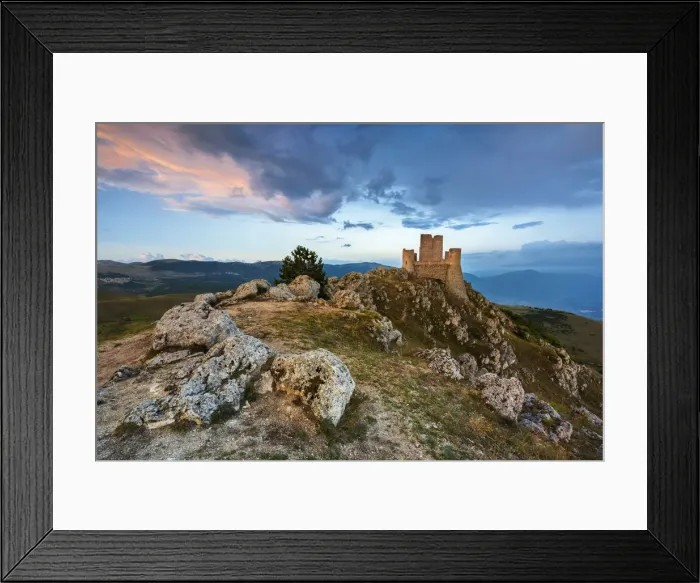 Framed Print : Rocca Calascio at sunset, Calascio, L Aquila, Abruzzo, Italy, Southern Europe Framed Print : Rocca Calascio at sunset, Calascio, L Aquila, Abruzzo, Italy, Southern Europe