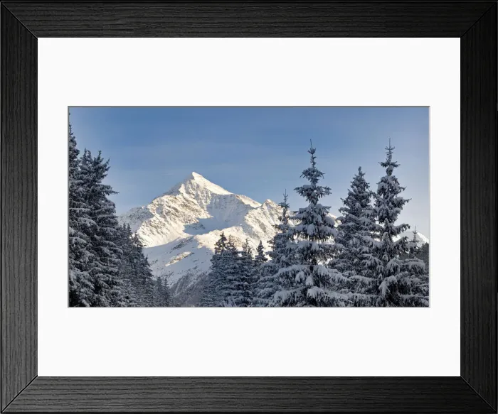 Framed Print : Winter landscapes in Valtellina, Sondrio district, Lombardy, Italy Framed Print : Winter landscapes in Valtellina, Sondrio district, Lombardy, Italy