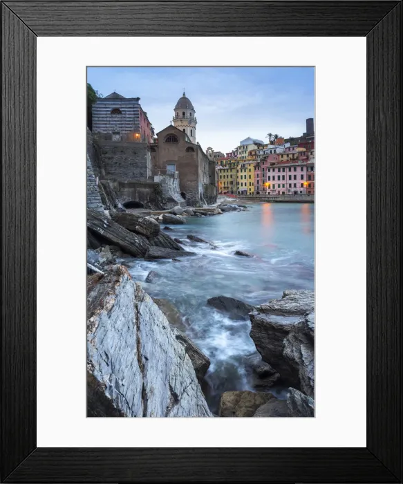Framed Print : Cloudy dawn in the harbour of the village of Vernazza, Cinque Terre national park Framed Print : Cloudy dawn in the harbour of the village of Vernazza, Cinque Terre national park