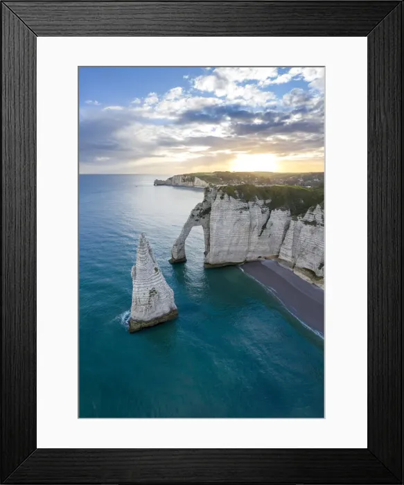 Framed Print : Sunrise over the cliff of Etretat, Octeville sur Mer, Le Havre, Seine Maritime, Normandy Framed Print : Sunrise over the cliff of Etretat, Octeville sur Mer, Le Havre, Seine Maritime, Normandy
