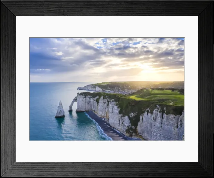 Framed Print : Sunrise over the cliff of Etretat, Octeville sur Mer, Le Havre, Seine Maritime, Normandy Framed Print : Sunrise over the cliff of Etretat, Octeville sur Mer, Le Havre, Seine Maritime, Normandy