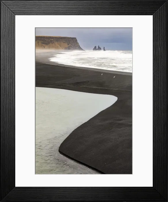 Framed Print : Graphic lines formed by the waves of the ocean on the beach of Reynisfjara, Vik, Sudurland Framed Print : Graphic lines formed by the waves of the ocean on the beach of Reynisfjara, Vik, Sudurland