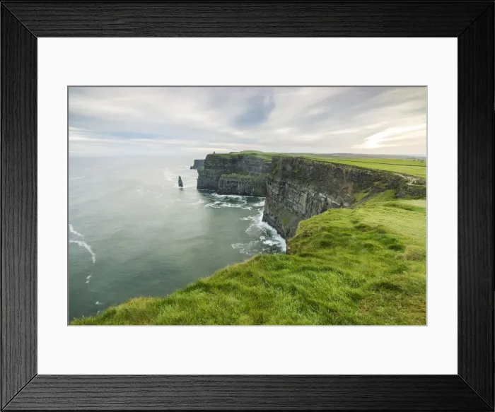 Framed Print : Cliffs of Moher with Breanan rock on the background. Liscannor, Munster, Co. Clare