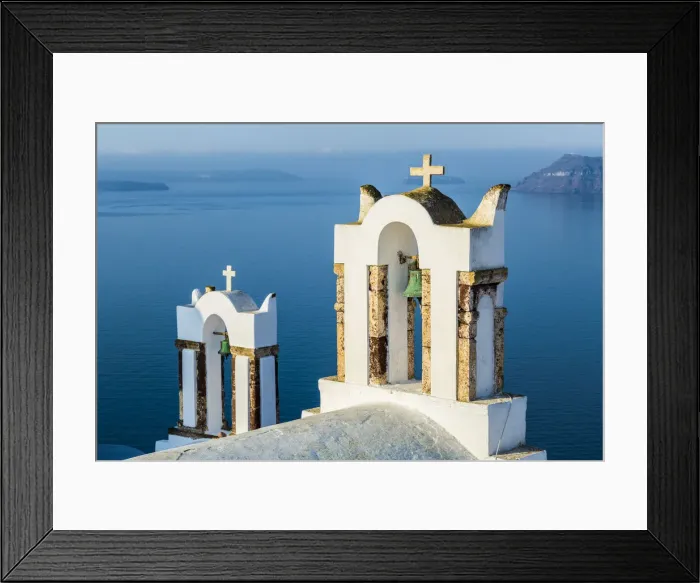 Framed Print : Panoramic view from the tiny roads of Oia in the North West of Santorini, Cyclades