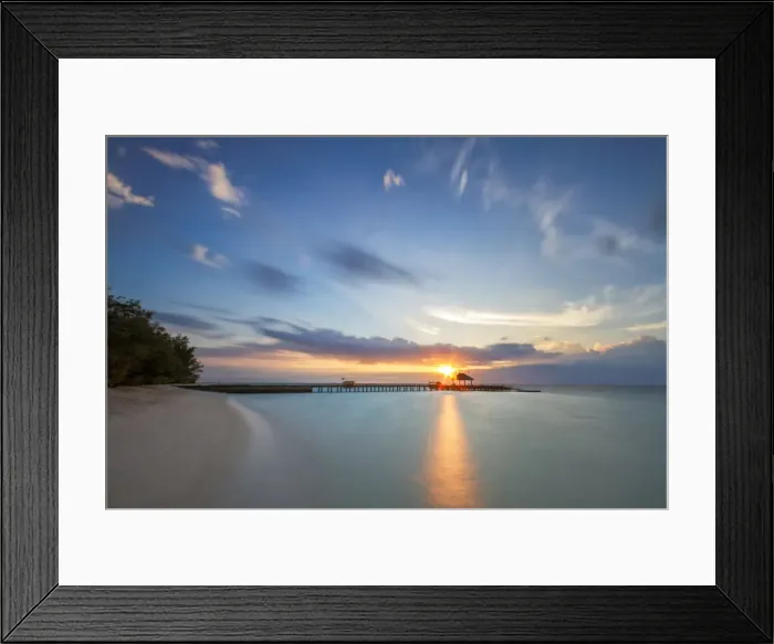 Framed Print : Maldives, Atoll Ari Nord, Maayafushi Framed Print : Maldives, Atoll Ari Nord, Maayafushi