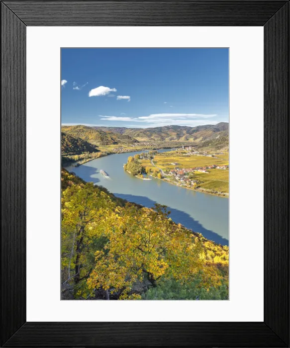 Framed Print : Bergern im Dunkelsteinerwald, district of Krems, Wachau, Lower Austria, Austria, Europe