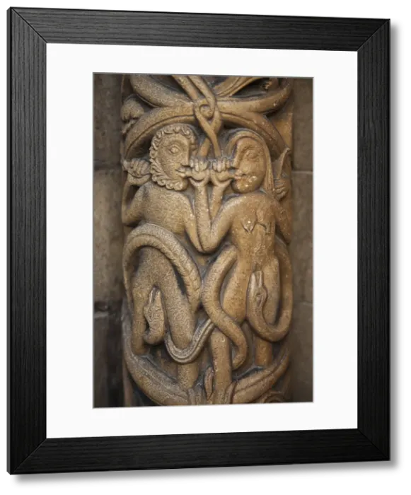 Framed Print : England. Carvings on the Norman entrance to Lincoln Cathedral Framed Print : England. Carvings on the Norman entrance to Lincoln Cathedral