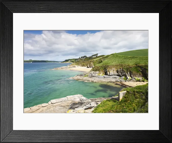 Framed Print : Views over Carrick Roads towards St Mawes from the Roseland Peninsula, Cornwall, England Framed Print : Views over Carrick Roads towards St Mawes from the Roseland Peninsula, Cornwall, England