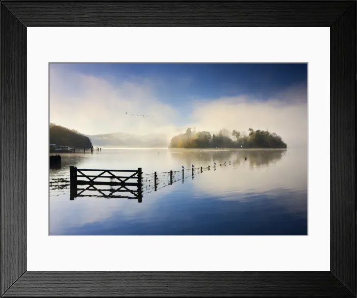 Framed Print : Misty morning on the shores of Derwent Water, Lake District National Park, Cumbria Framed Print : Misty morning on the shores of Derwent Water, Lake District National Park, Cumbria