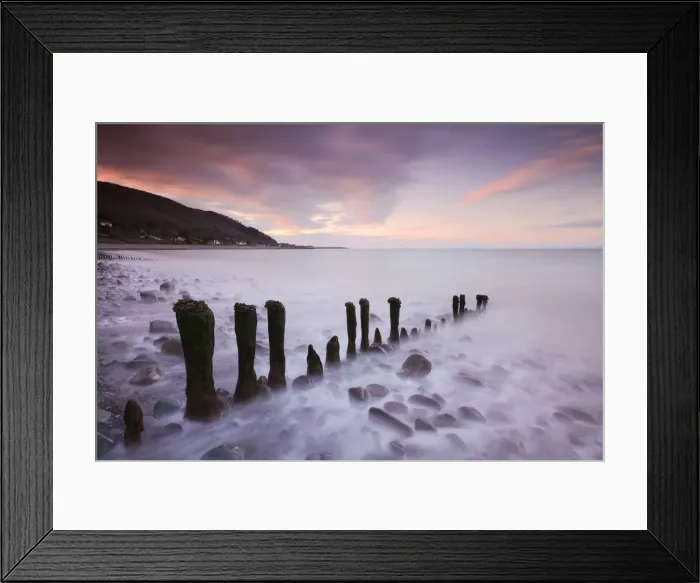 Framed Print : Weathered wooden groyne on Porlock Beach, Exmoor National Park, Somerset, England