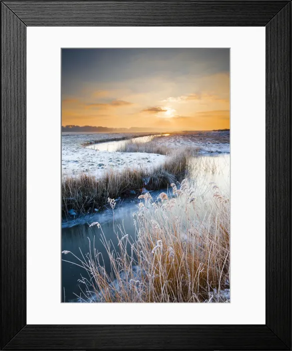 Framed Print : Winding Dyke at Sunrise in Winter, Herringfleet, Suffolk, England Framed Print : Winding Dyke at Sunrise in Winter, Herringfleet, Suffolk, England