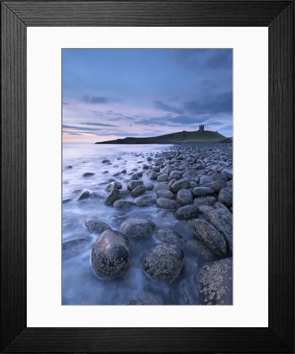Framed Print : Dunstanburgh Castle at dawn from Embleton Bay, Northumberland, England. Spring (May) Framed Print : Dunstanburgh Castle at dawn from Embleton Bay, Northumberland, England. Spring (May)