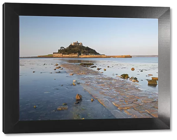 St Michaels Mount and the Causeway in early morning sunlight, Marazion, Cornwall, England