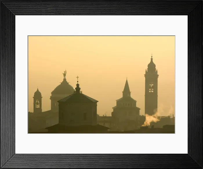 Framed Print : Bergamo monument at dawn, Bergamo province, Lombardy, Italy Framed Print : Bergamo monument at dawn, Bergamo province, Lombardy, Italy